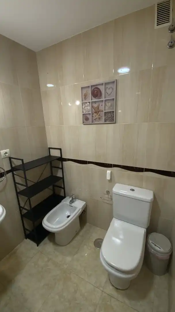 Flat for sale in Calle Miguel Rueda, 64, Aguadulce Norte Bathroom of Flat for sale in Roquetas de Mar with Air Conditioner, Terrace and Swimming Pool