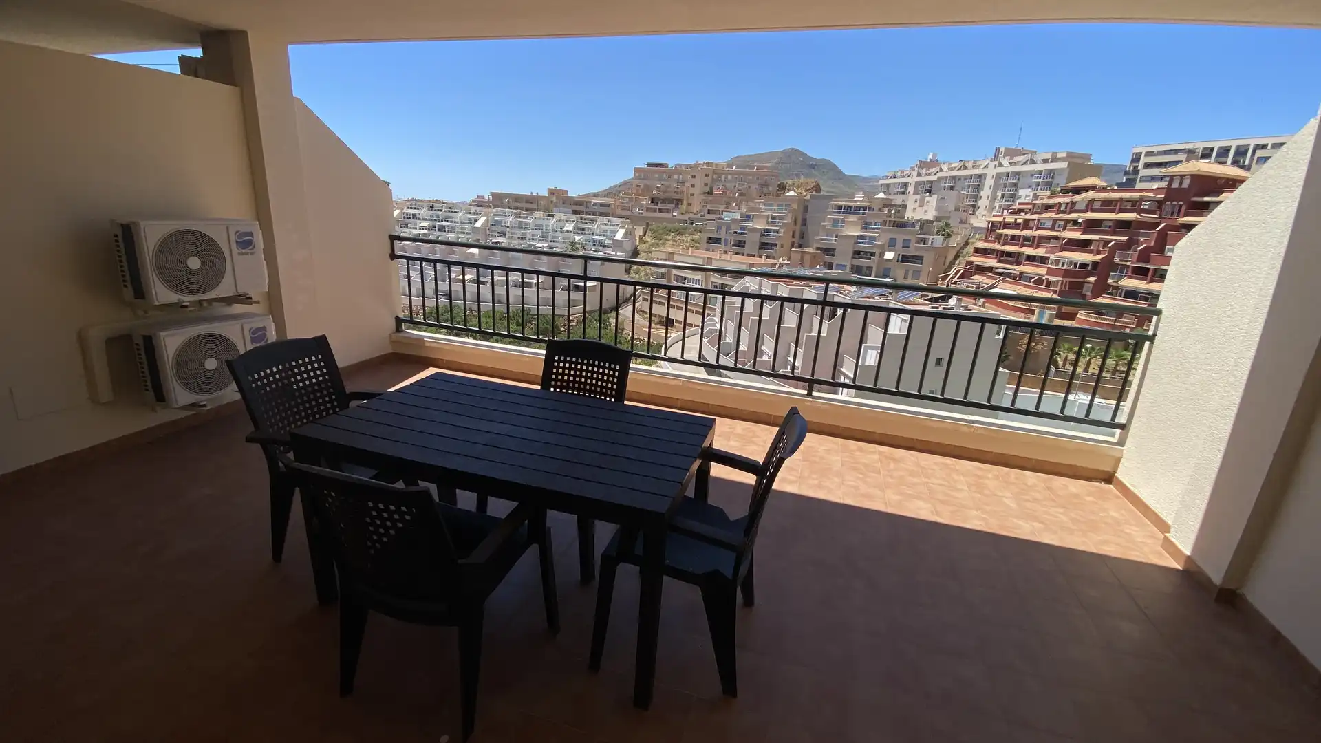 Flat for sale in Calle Miguel Rueda, 64, Aguadulce Norte Terrace of Flat for sale in Roquetas de Mar with Air Conditioner, Terrace and Swimming Pool