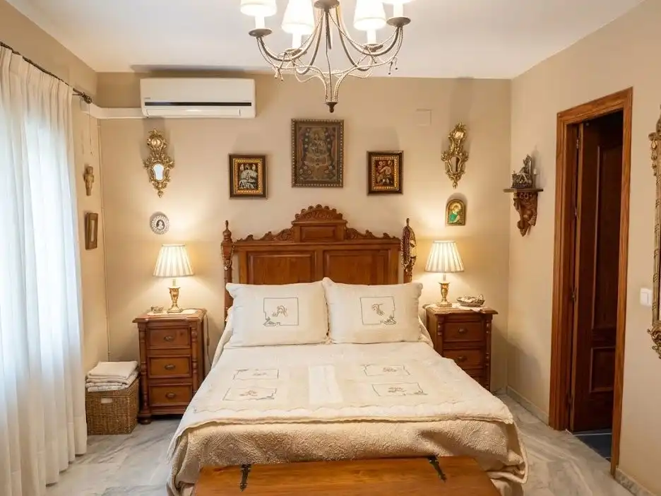 Habitación de Casa adosada en venta en Málaga con Aire acondicionado, Calefacción y Parquet