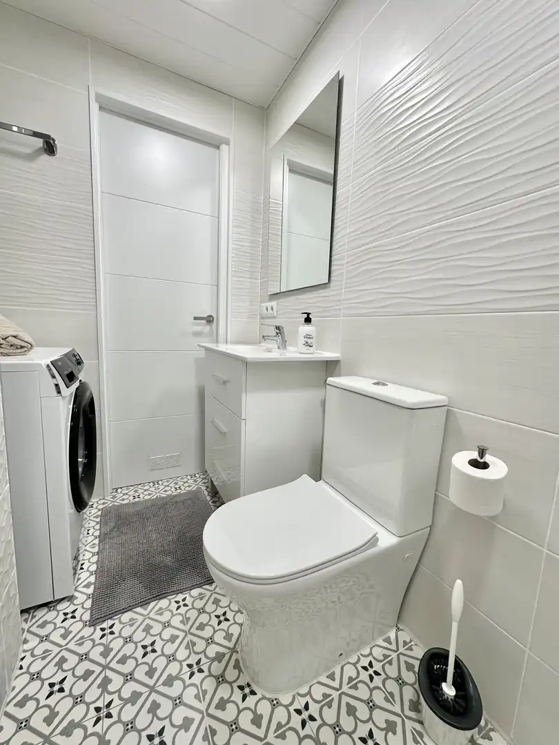 Apartament de lloguer a Calle Carmen Tato, 10, Santo Domigo Bany de Apartament de lloguer en Alicante / Alacant amb Aire condicionat, Calefacció i Parquet