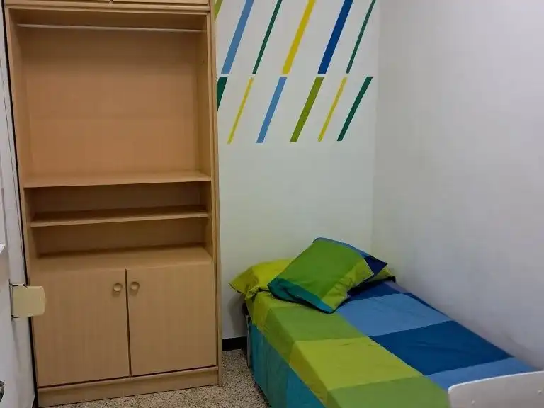 Habitación de Piso de alquiler en Manresa con Calefacción, Amueblado y Balcón