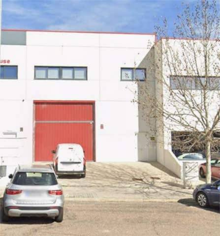 Nave industrial en Alquiler en Las Castañeras - Bulevar