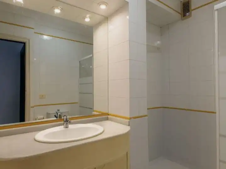 Baño de Dúplex en venta en Vigo  con Terraza