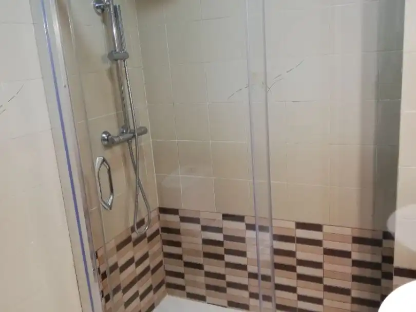 Apartamento de alquiler en Calle Canalejas, 44, Arenales - Lugo - Avda. Marítima Baño de Apartamento de alquiler en Las Palmas de Gran Canaria con Amueblado