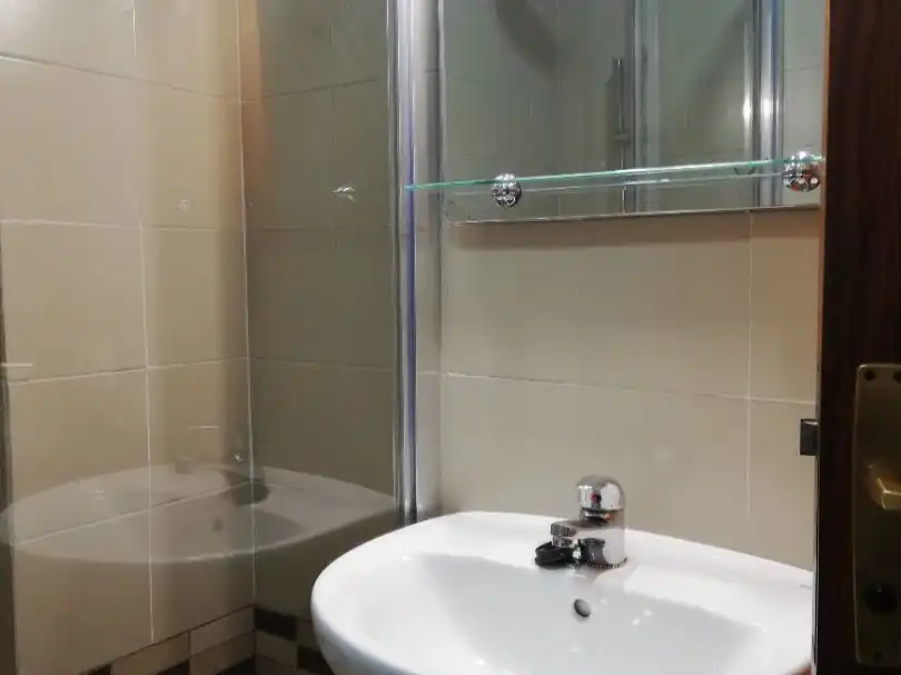 Apartamento de alquiler en Calle Canalejas, 44, Arenales - Lugo - Avda. Marítima Baño de Apartamento de alquiler en Las Palmas de Gran Canaria con Amueblado