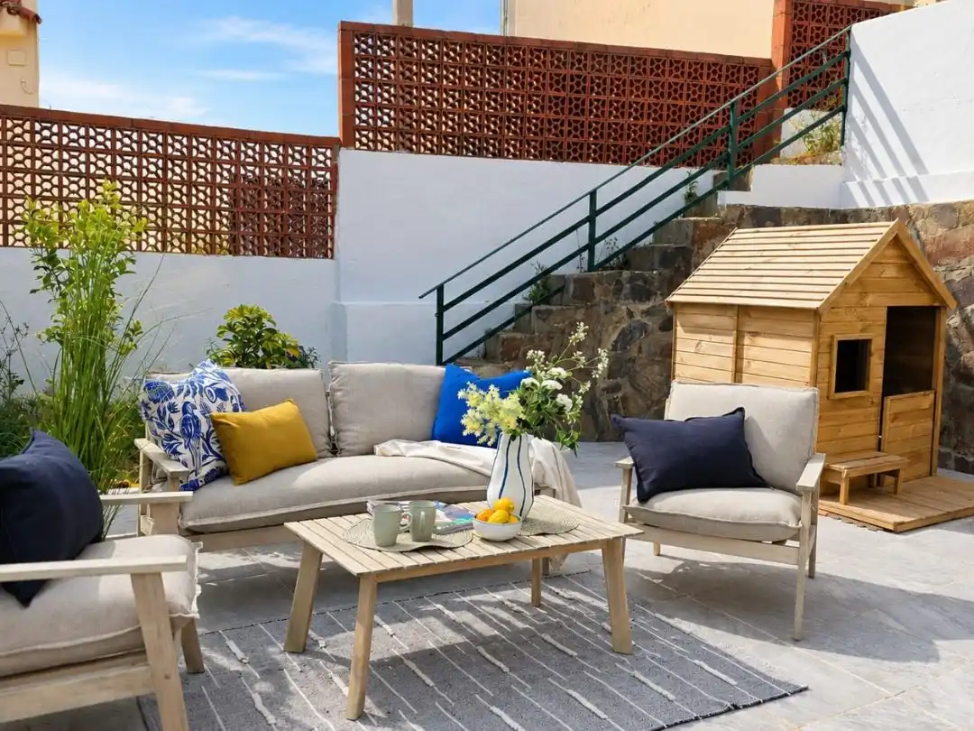 Houses for sale in Calle Calvario, 10, San Lorenzo Houses for sale in Calle Calvario, 10, San Lorenzo