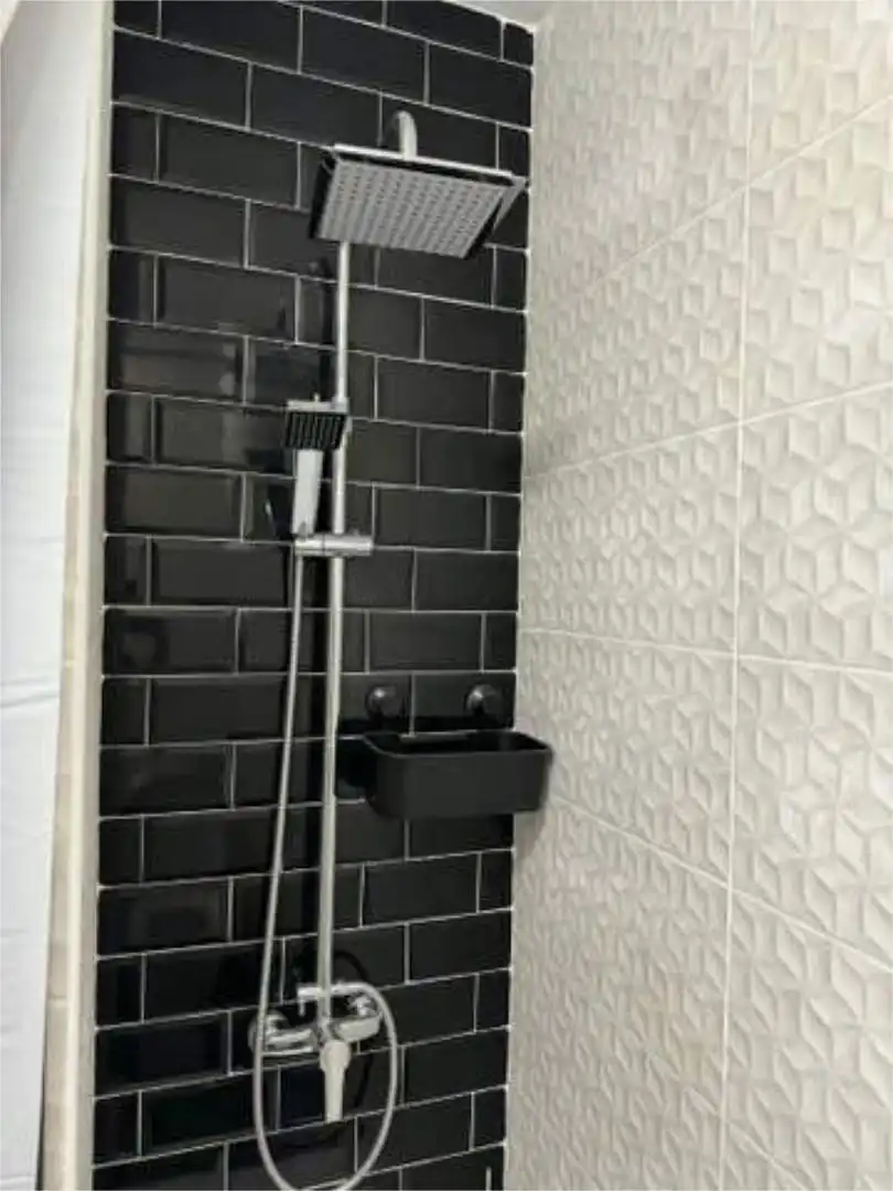 Flat for rent in Barrio de Benicalap Bathroom of Flat for rent in Valencia with Terrace