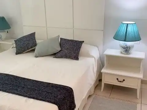 Flat for rent in Avenida Rafael Cabrera, 19, Triana Bedroom of Flat for rent in Las Palmas de Gran Canaria with Terrace, Storage room and Furnished