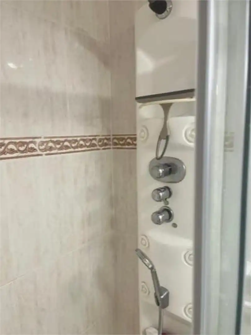 Baño de Piso de alquiler en Castellón de la Plana / Castelló de la Plana con Calefacción, Jardín privado y Terraza