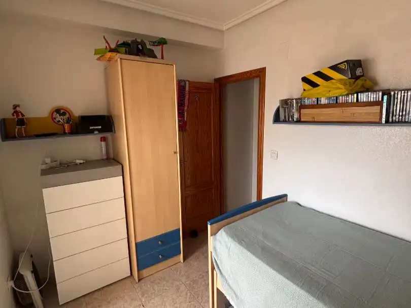 Flat for sale in Calle Vicente Blasco Ibáñez, 146, Zona Playa del Cura Bedroom of Flat for sale in Torrevieja with Air Conditioner, Terrace and Swimming Pool