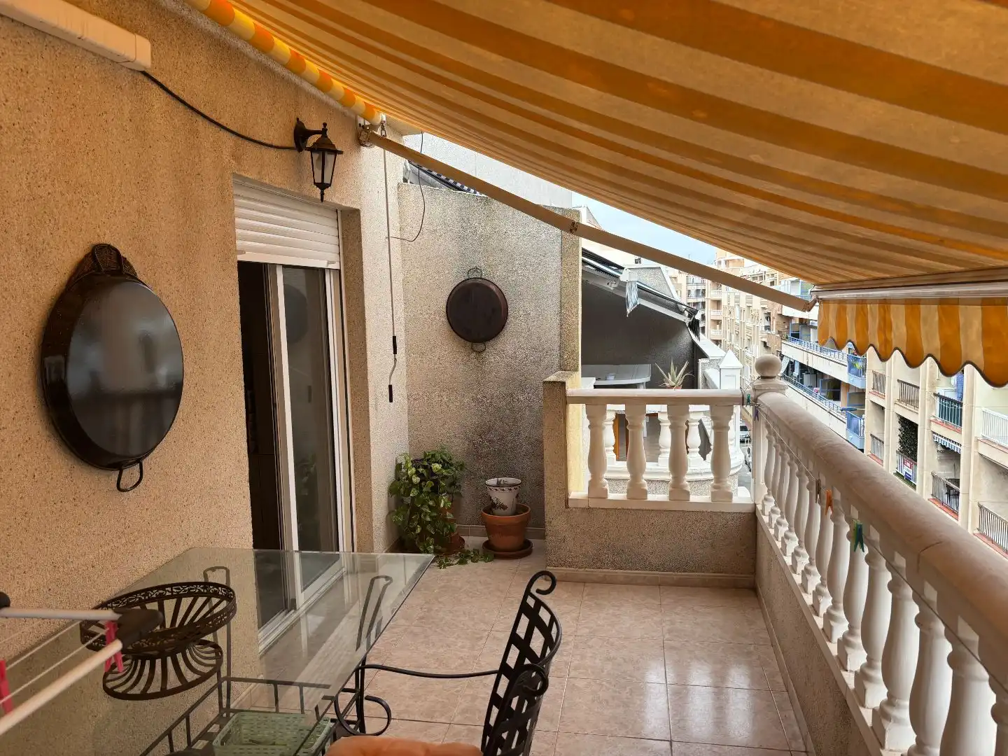 Flat for sale in Calle Vicente Blasco Ibáñez, 146, Zona Playa del Cura Balcony of Flat for sale in Torrevieja with Air Conditioner, Terrace and Swimming Pool