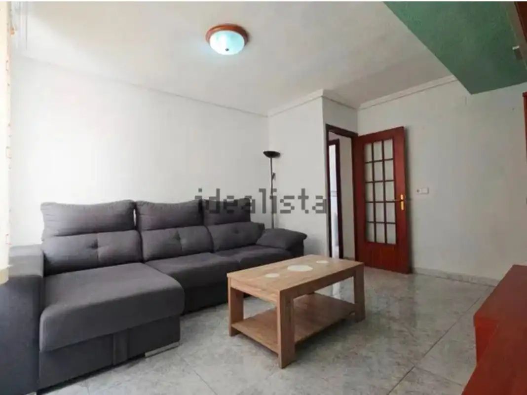 Außenansicht von Wohnung zum Verkauf in Alicante / Alacant mit Balkon
