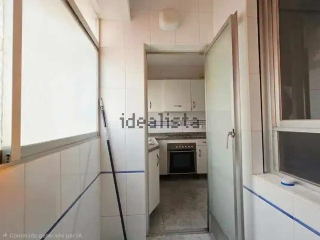 Küche von Wohnung zum Verkauf in Alicante / Alacant mit Balkon
