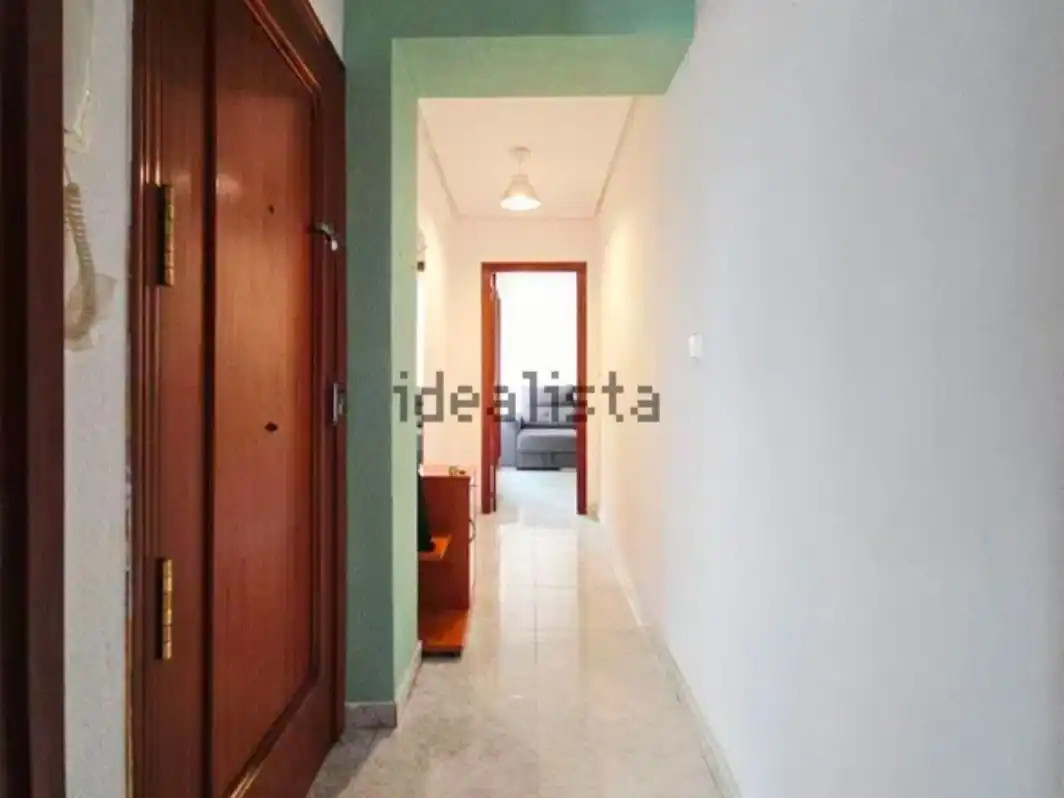 Wohnung zum Verkauf in Alicante / Alacant mit Balkon