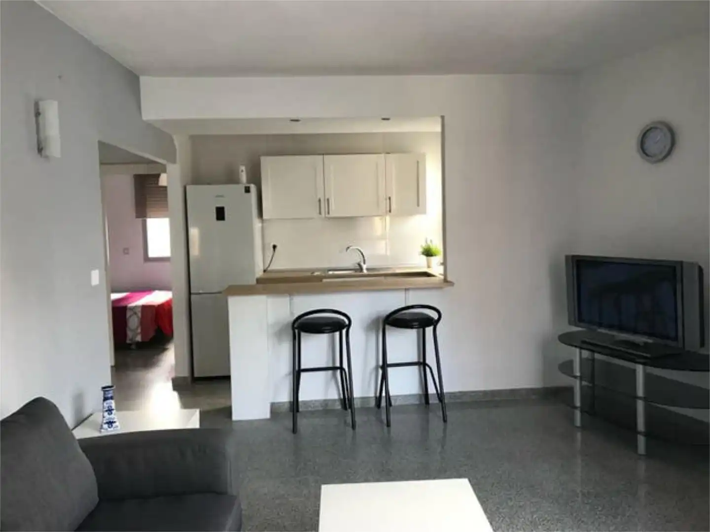 Apartament de lloguer a Manantiales - Estación de Autobuses Cuina de Apartament de lloguer en Torremolinos amb Terrassa i Moblat