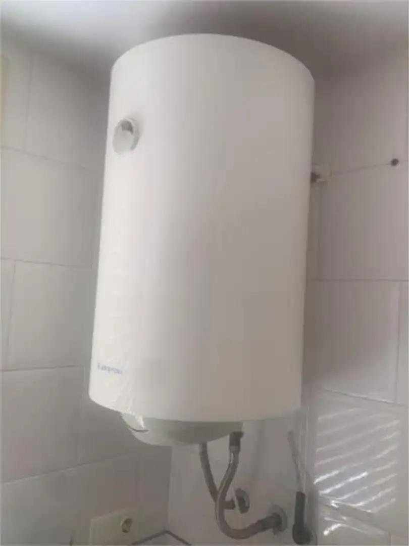 Baño de Piso de alquiler en L'Alfàs del Pi con Calefacción, Terraza y Amueblado