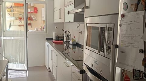 Foto 3 de Piso en venta en Calle Héroe de Sostoa, 51, Parque Ayala - Jardín de la Abadía - Huelín, Málaga Capital
