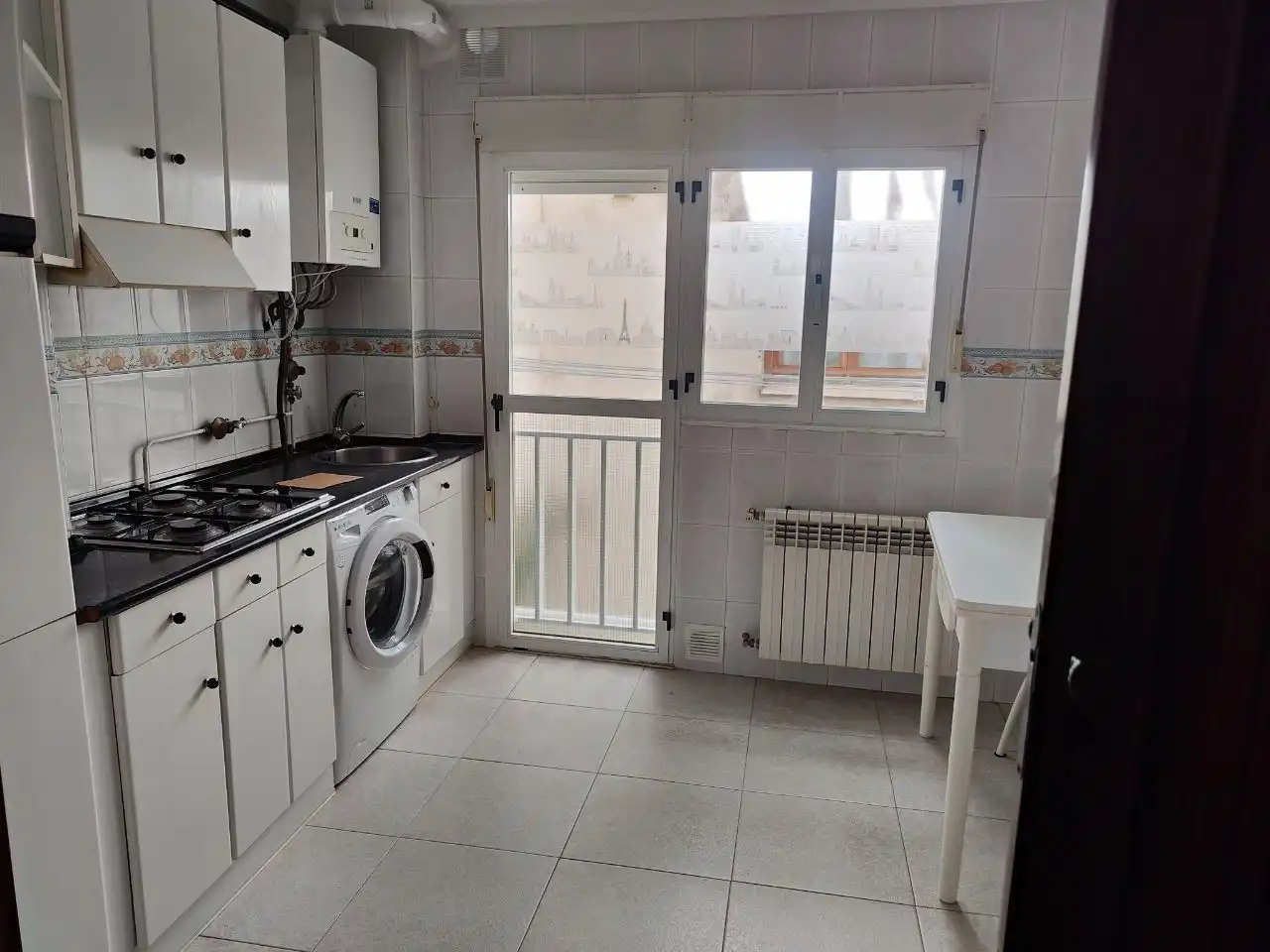 Cocina de Piso de alquiler en Saldaña con Calefacción y Amueblado