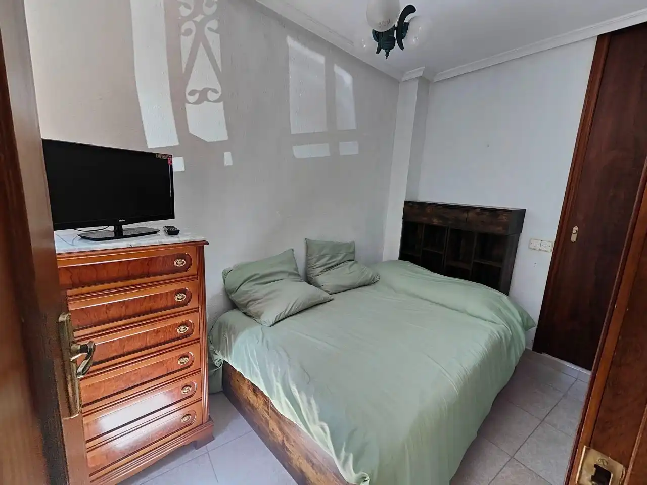 Habitación de Piso de alquiler en Saldaña con Calefacción y Amueblado