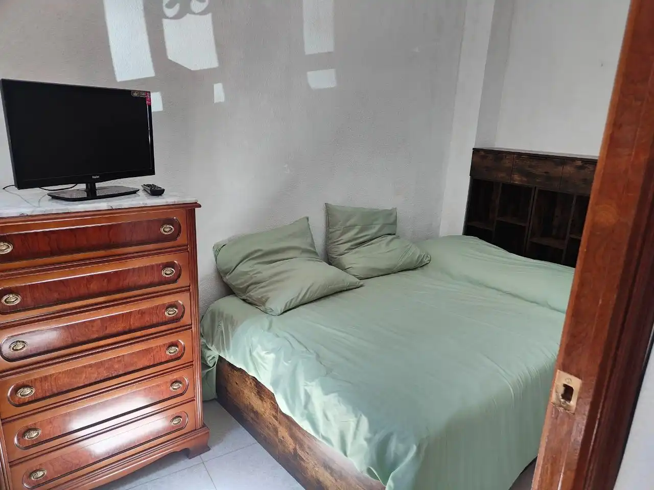 Habitación de Piso de alquiler en Saldaña con Calefacción y Amueblado