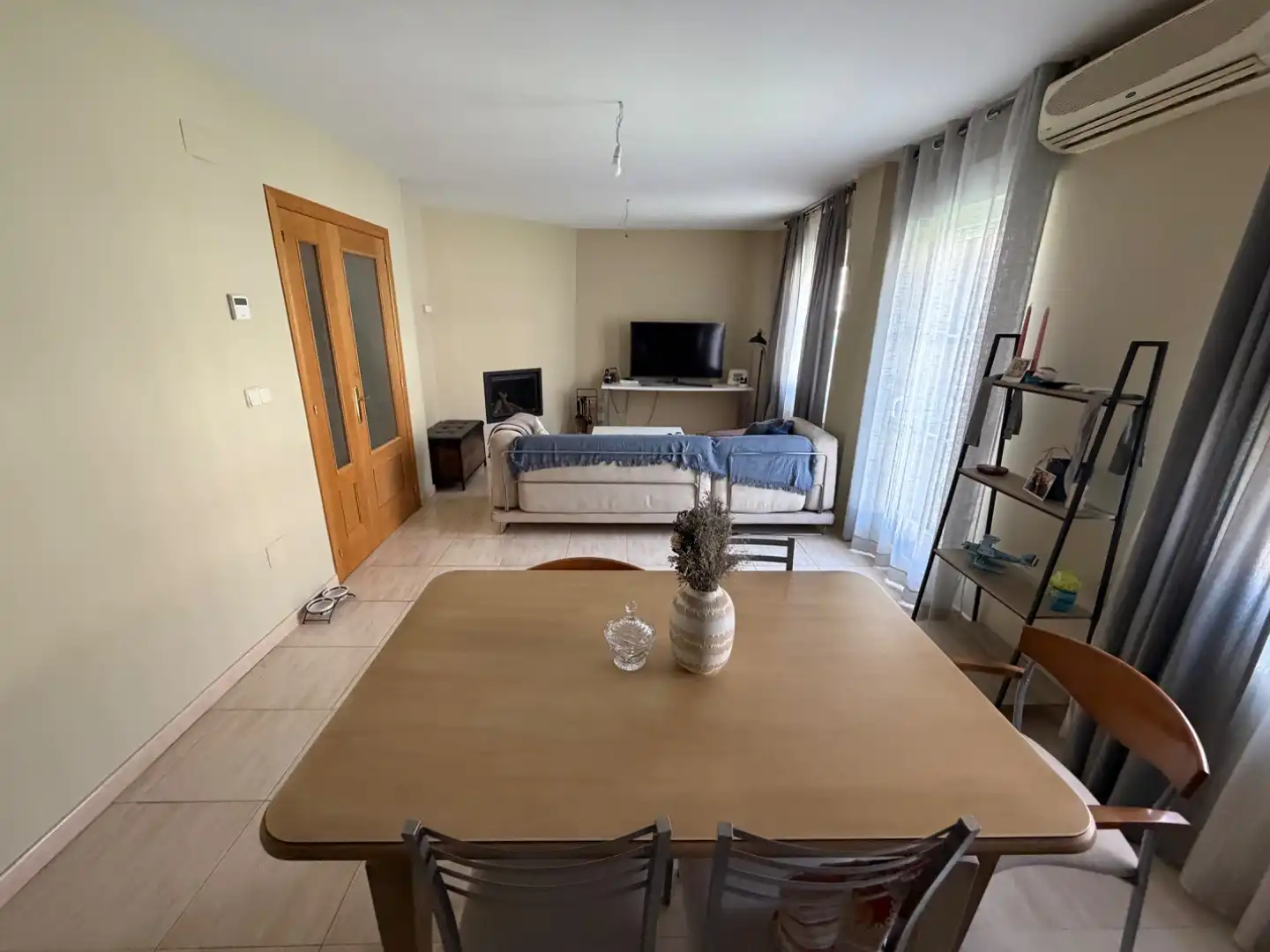 Casa o chalet en venta en Vallehermoso Sala de estar de Casa o chalet en venta en Azuqueca de Henares