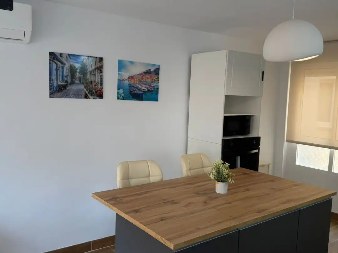Wohnung zur Miete in Carrer Azorín, 2, Guardamar Playa Esszimmer von Wohnung zur Miete in Guardamar del Segura mit Klimaanlage, Heizung und Möbliert
