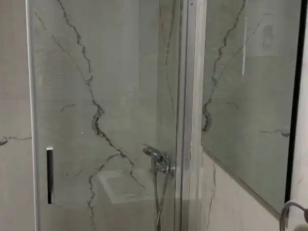 Wohnung zur Miete in Carrer Azorín, 2, Guardamar Playa Badezimmer von Wohnung zur Miete in Guardamar del Segura mit Klimaanlage, Heizung und Möbliert