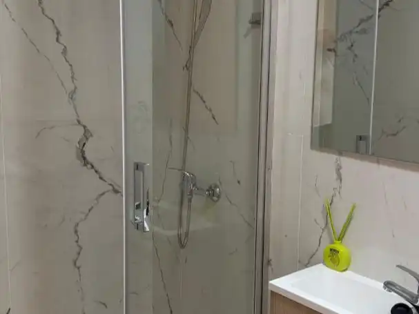 Flat for rent in Carrer Azorín, 2, Guardamar Playa Bathroom of Flat for rent in Guardamar del Segura with Air Conditioner, Heating and Furnished