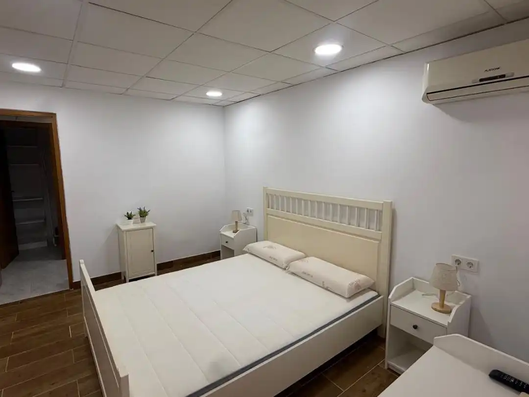Flat for rent in Carrer Azorín, 2, Guardamar Playa Bedroom of Flat for rent in Guardamar del Segura with Air Conditioner, Heating and Furnished