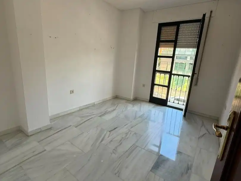 Flat for rent in Plaza de la Flor del Olivo, 4, Ollerías - San Cayetano Bedroom of Flat for rent in Córdoba with Air Conditioner, Heating and Community parking