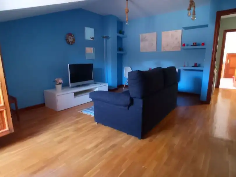 Piso de alquiler en Calle Álvarez de Castro, 12, Burgo de Osma - Ciudad de Osma Sala de estar de Piso de alquiler en Burgo de Osma - Ciudad de Osma con Calefacción, Parquet y Trastero