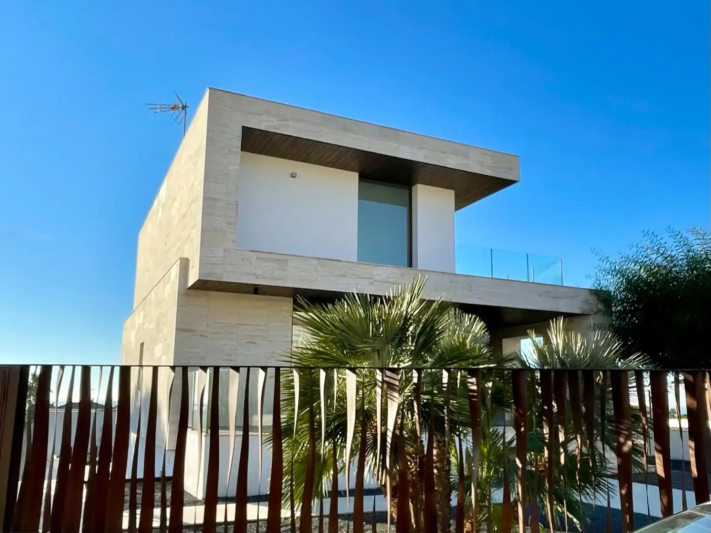 Houses for rent in Carrer del Doctor Puigvert, 7, Bonavista Exterior view of Houses for rent in El Vendrell with Air Conditioner, Heating and Private garden