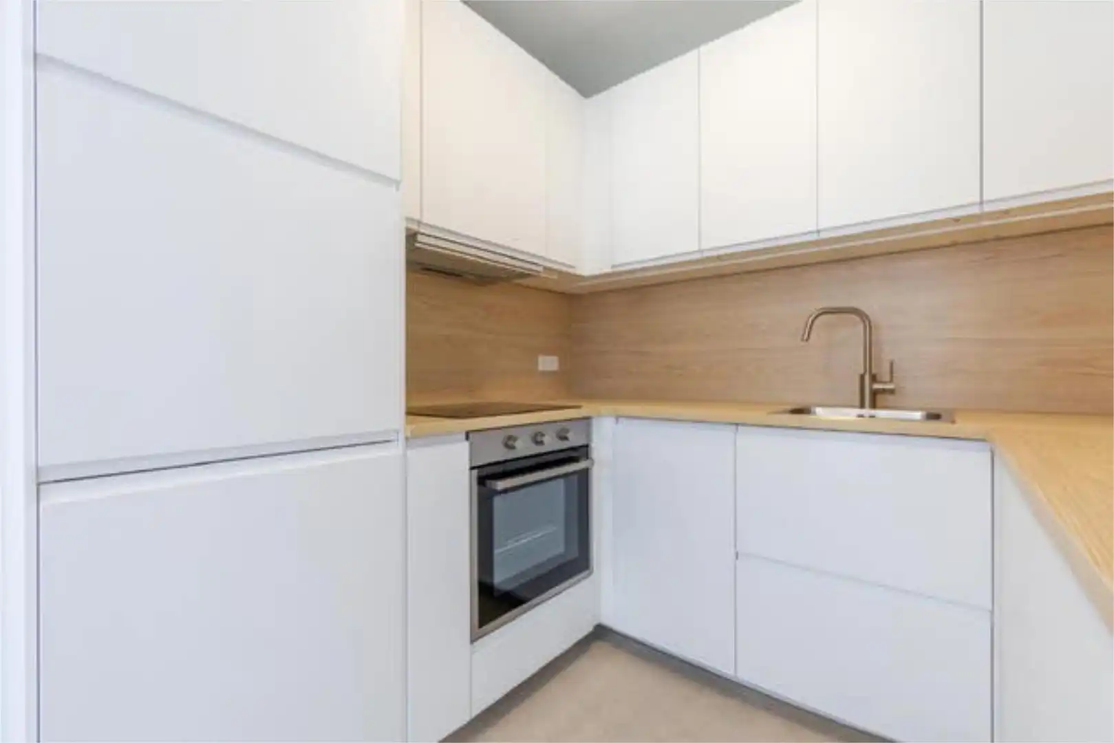 Kitchen of Flat for rent in Madrid