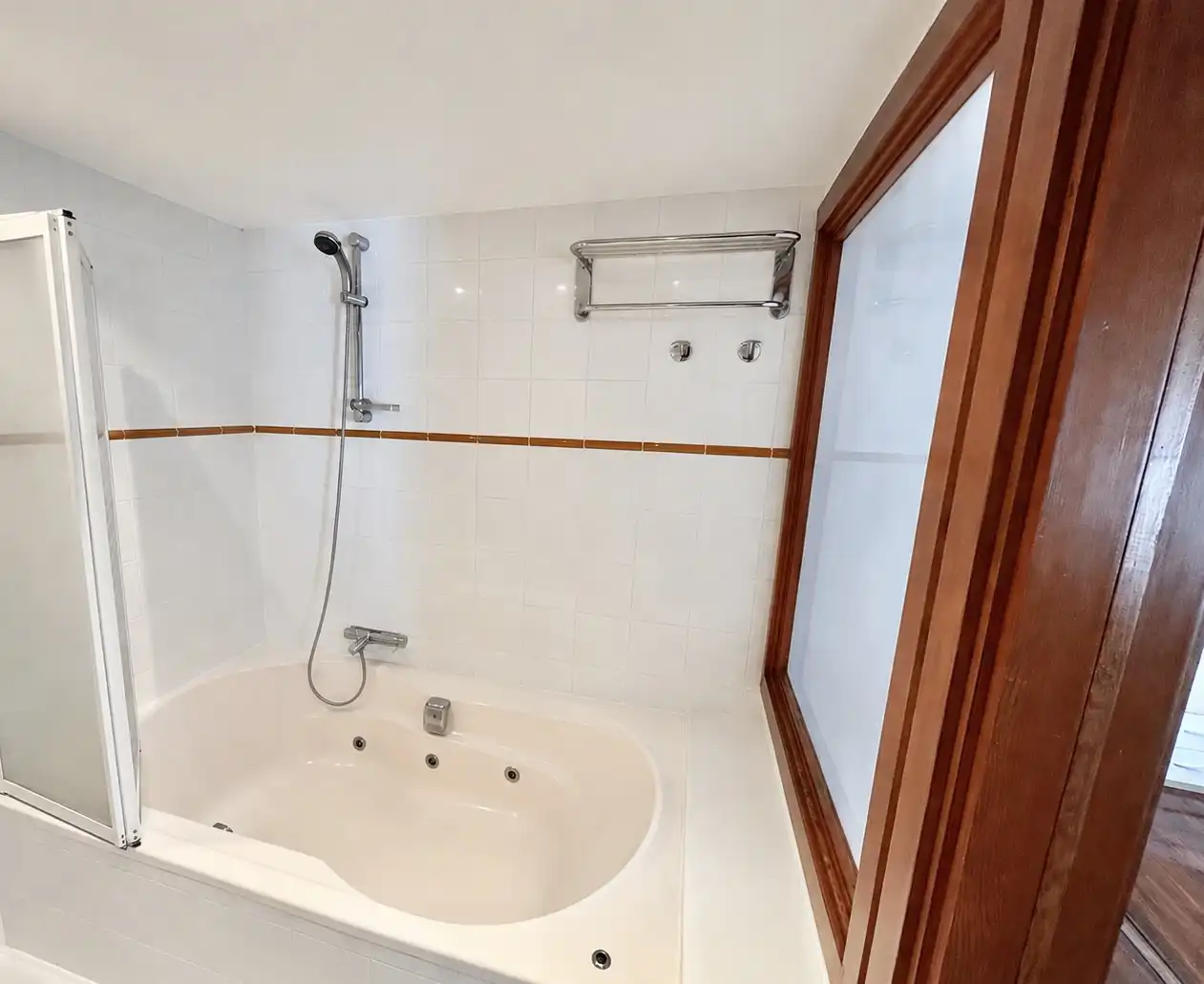 Badezimmer von Wohnung zum Verkauf in Donostia - San Sebastián  mit Terrasse und Balkon