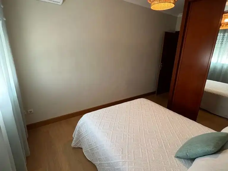 Flat for rent in Calle Don Sancho de Castilla, 11, Centro Bedroom of Flat for rent in Alcalá de Guadaira with Air Conditioner, Parquet flooring and Furnished