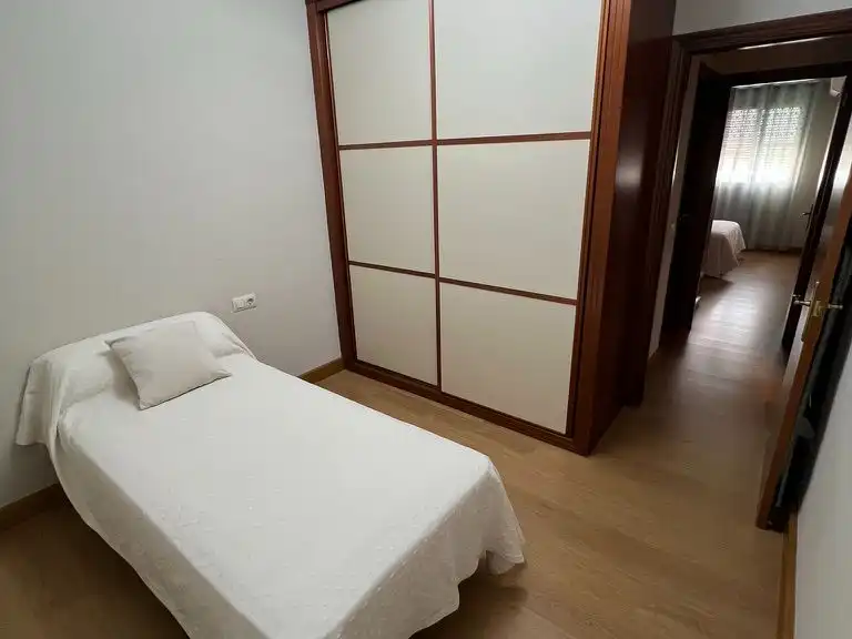 Flat for rent in Calle Don Sancho de Castilla, 11, Centro Bedroom of Flat for rent in Alcalá de Guadaira with Air Conditioner, Parquet flooring and Furnished