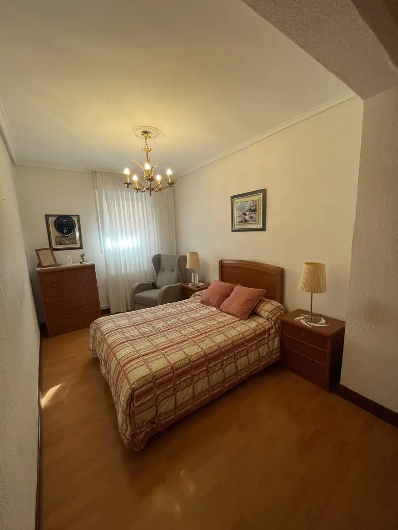 Wohnung zum Verkauf in Arabella Etxaldea, 54, Arabella Schlafzimmer von Wohnung zum Verkauf in Bilbao mit Heizung, Möbliert und Gemeinschaftsparkplatz