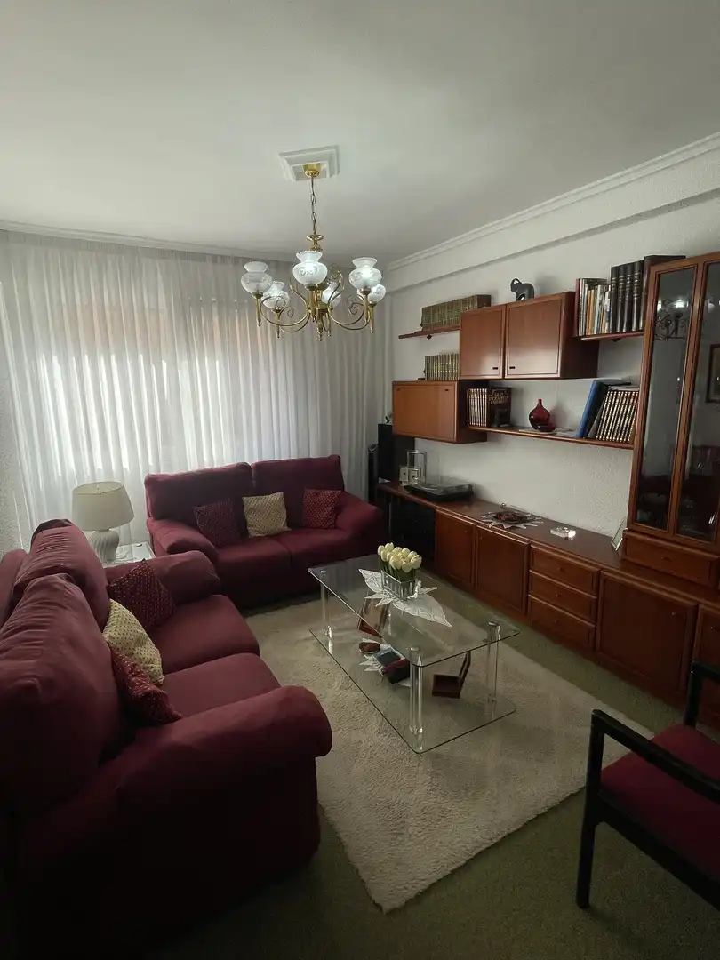 Wohnung zum Verkauf in Arabella Etxaldea, 54, Arabella Wohnzimmer von Wohnung zum Verkauf in Bilbao mit Heizung, Möbliert und Gemeinschaftsparkplatz