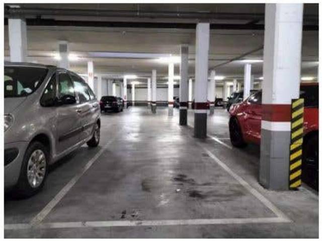 Garaje en Alquiler en Estación - Universidad