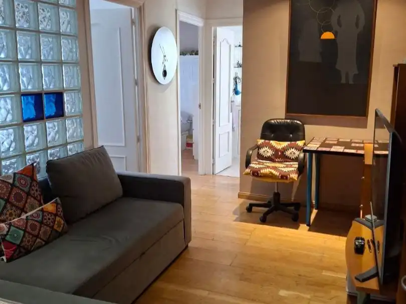 Piso en venta en Calle de Tembleque, 50, Aluche Sala de estar de Piso en venta en Madrid Capital con Aire acondicionado