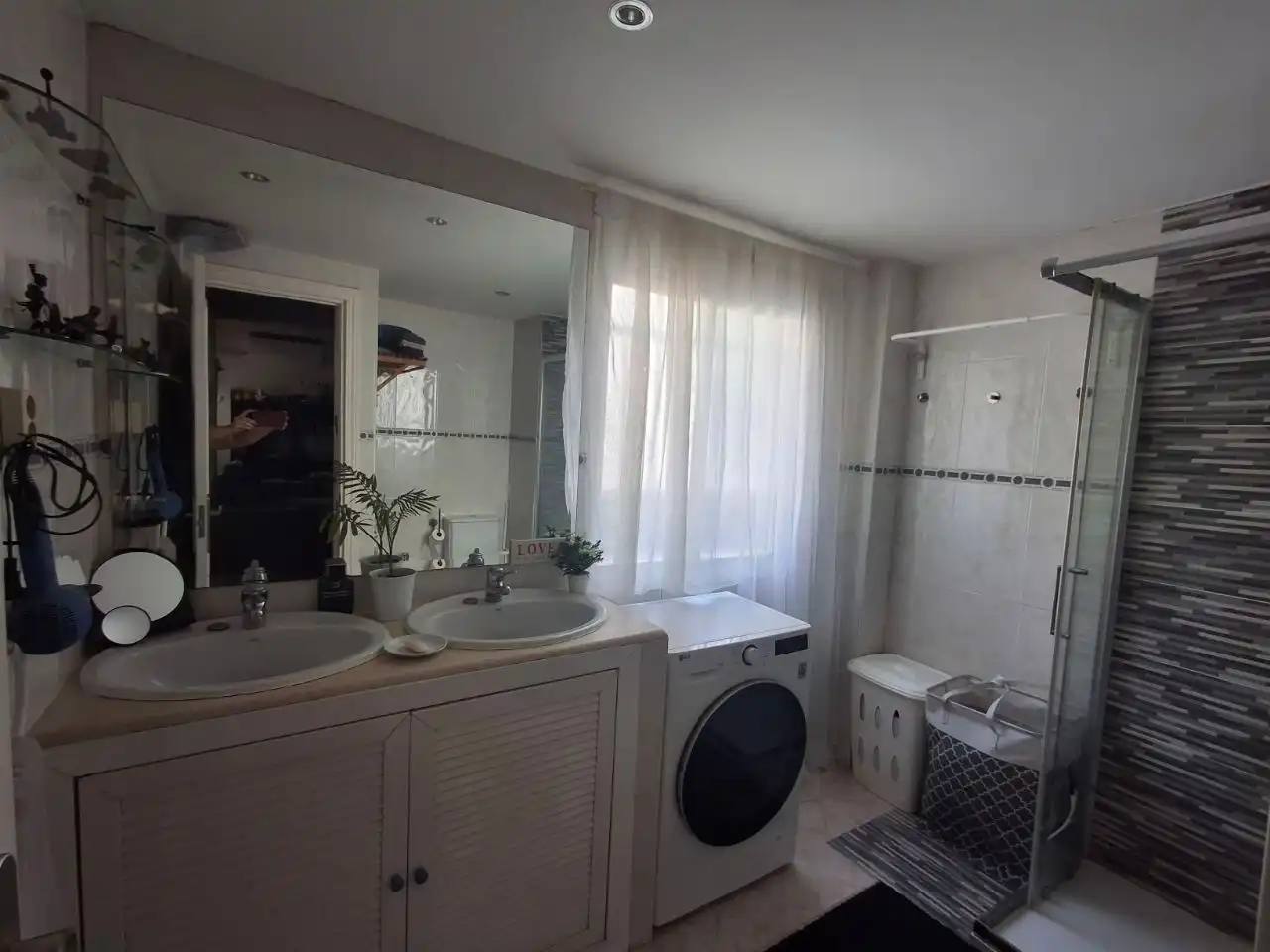 Piso en venta en Calle de Tembleque, 50, Aluche Baño de Piso en venta en Madrid Capital con Aire acondicionado