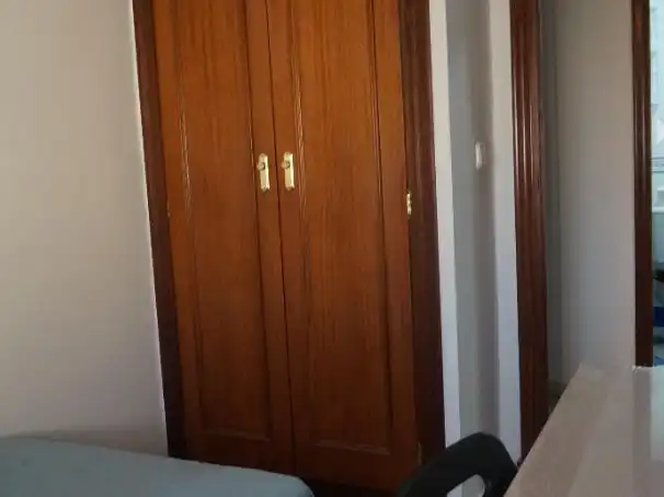 Flat for rent in Plaza los Pinos, Chapín - Campus Universitario - Navinco Bedroom of Flat for rent in Jerez de la Frontera with Air Conditioner and Furnished