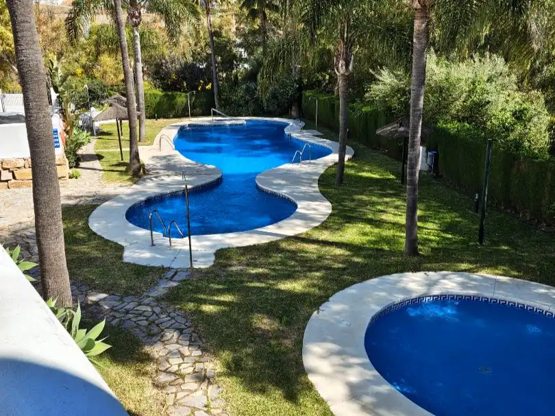 Piso en venta en Urbanizacion Bahia de Casares, 41, Bahía de Casares Piscina de Piso en venta en Casares con Terraza, Piscina y Amueblado