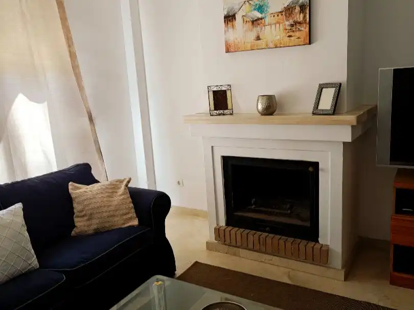 Piso en venta en Urbanizacion Bahia de Casares, 41, Bahía de Casares Sala de estar de Piso en venta en Casares con Terraza, Piscina y Amueblado