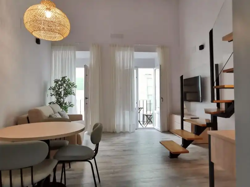 Flat for rent in Calle San Juan, 35, El Pópulo - Santa María Living room of Flat for rent in Cádiz with Furnished, Balcony and Video intercom