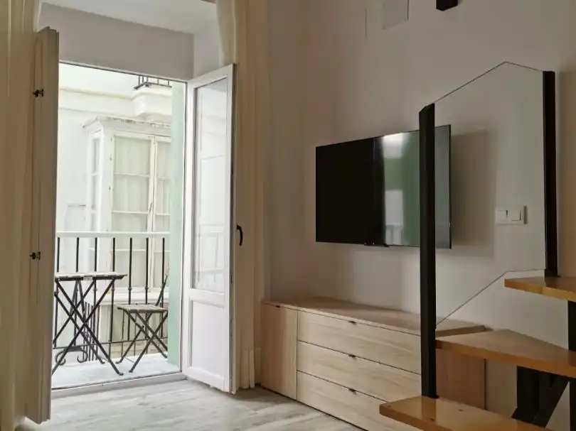 Flat for rent in Calle San Juan, 35, El Pópulo - Santa María Bedroom of Flat for rent in Cádiz with Furnished, Balcony and Video intercom