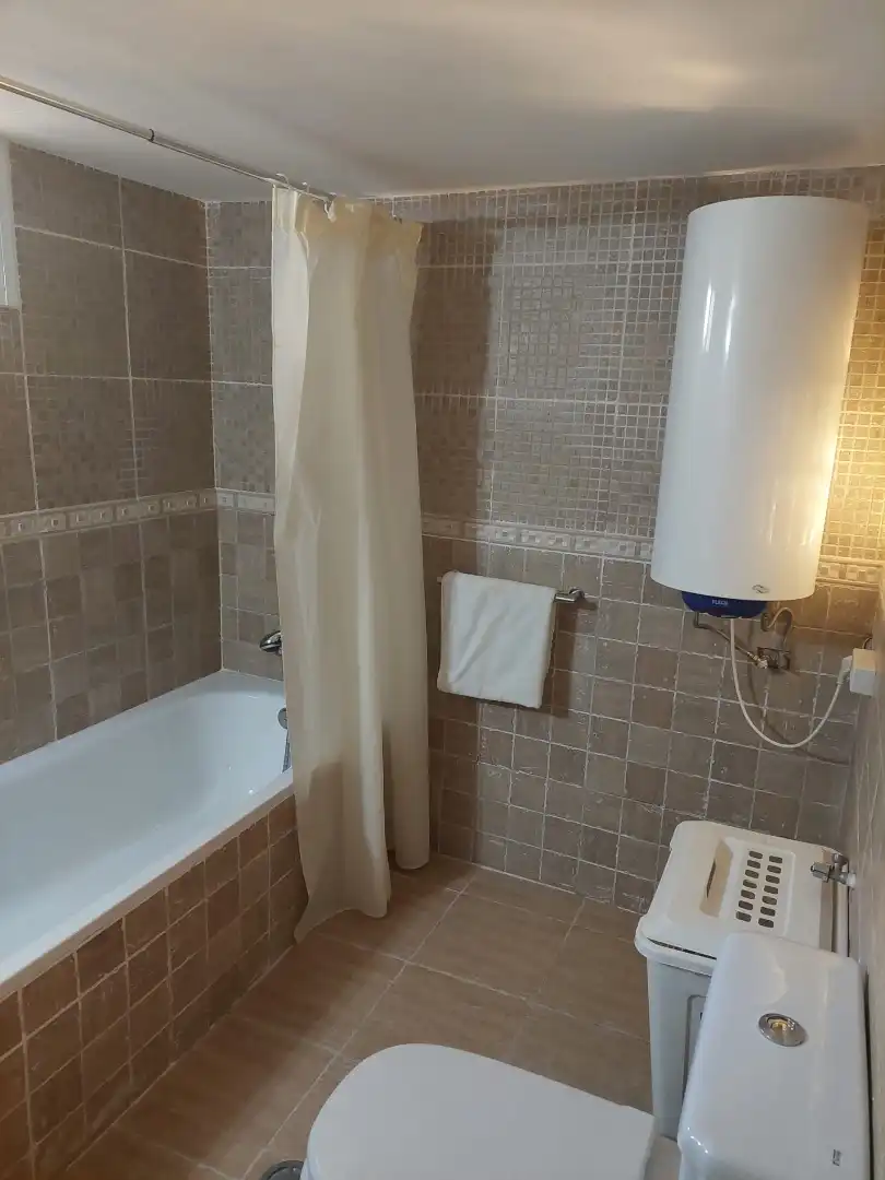 Casa adosada en venta en Calle Valencia, 27, Milmarcos Baño de Casa adosada en venta en Milmarcos