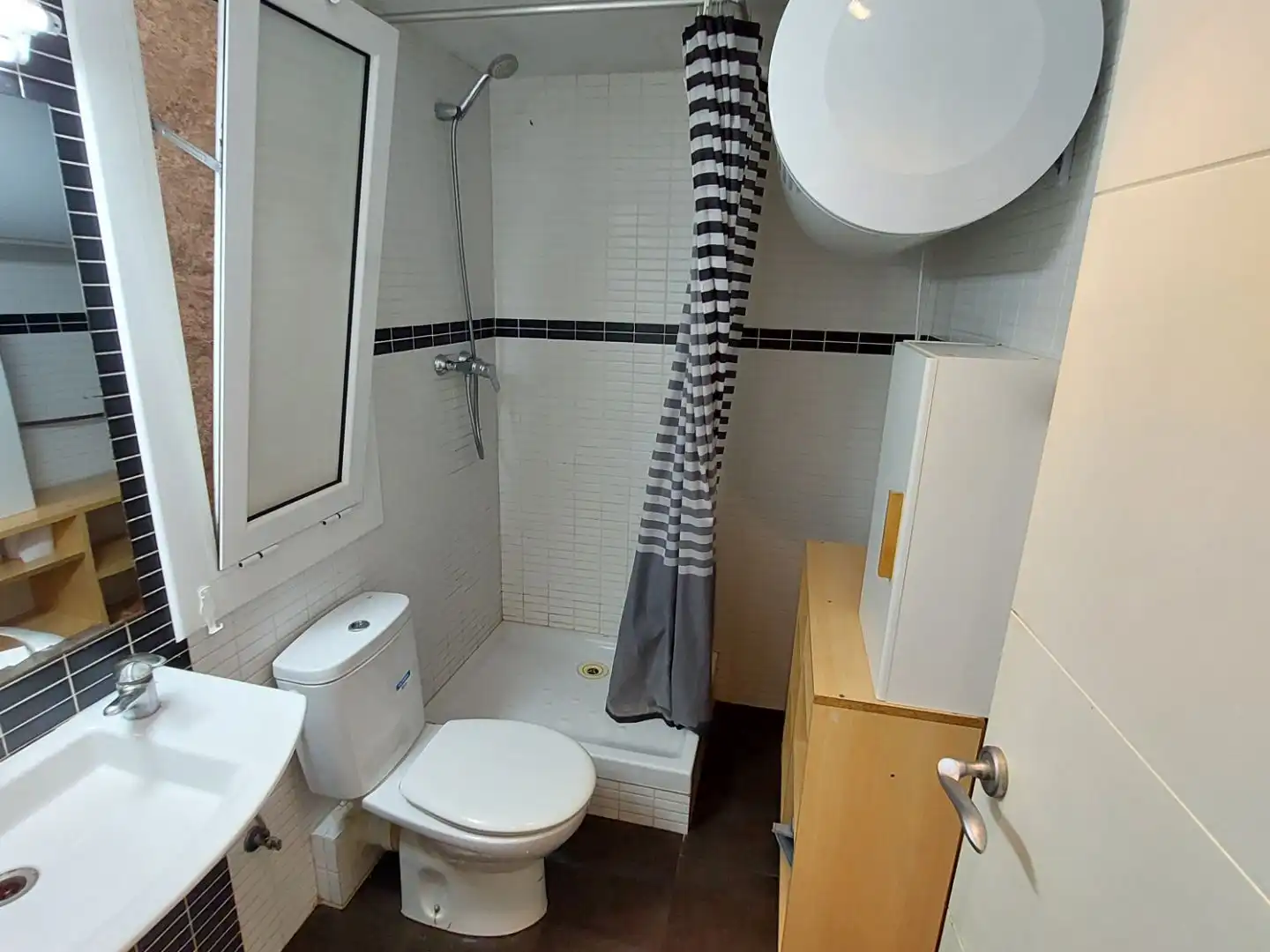 Piso de alquiler en Carrer de n'Amargós, 14, Barri Gòtic Baño de Piso de alquiler en Barcelona con Amueblado