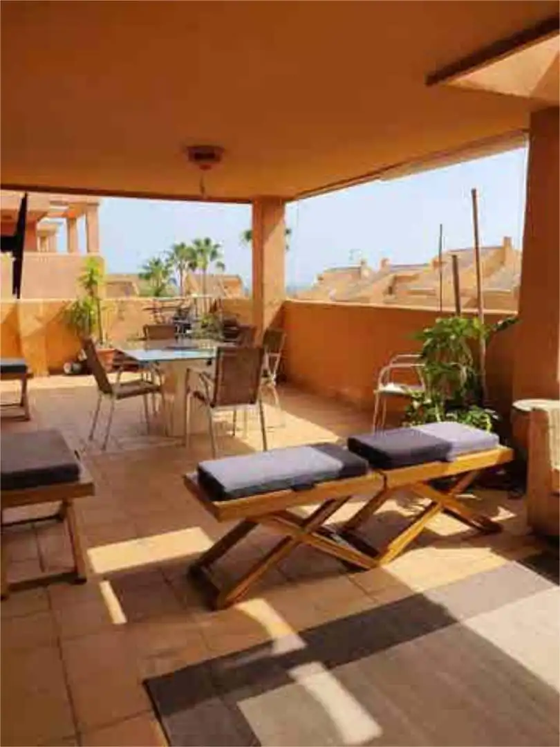 Wohnungen zum Verkauf in Santa María Terrasse von Wohnungen zum Verkauf in Marbella mit Terrasse und Schwimmbad