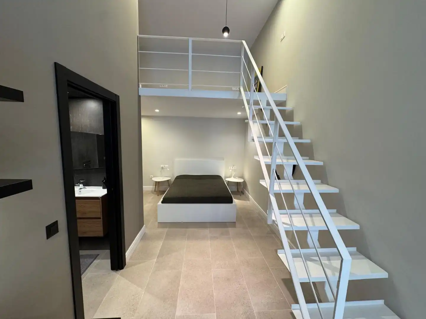 Flat for rent in Calle Prosperidad, 28, Salamanca - Uruguay Flat for rent in Santa Cruz de Tenerife with Air Conditioner and Furnished
